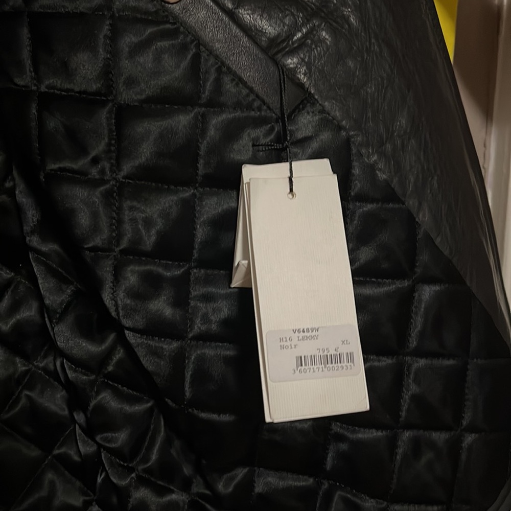 Brand New Leather Jacket - Picture 5 of 9